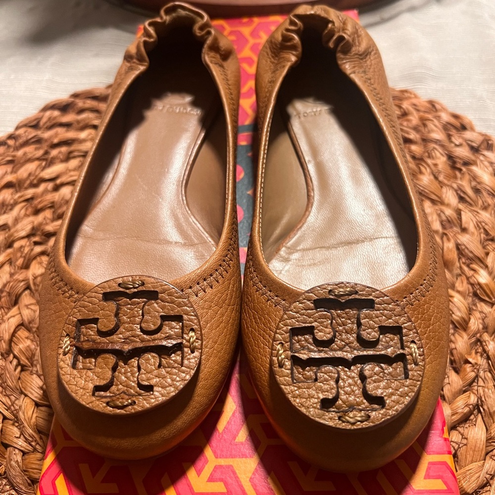 Tory Burch Women's Tan Ballet Flats